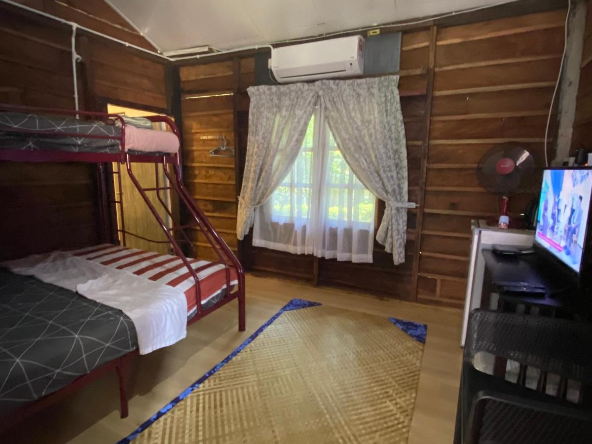 Rustic Chalet - Dahlia N Mawar At Sedim Vista Kulim Extérieur photo